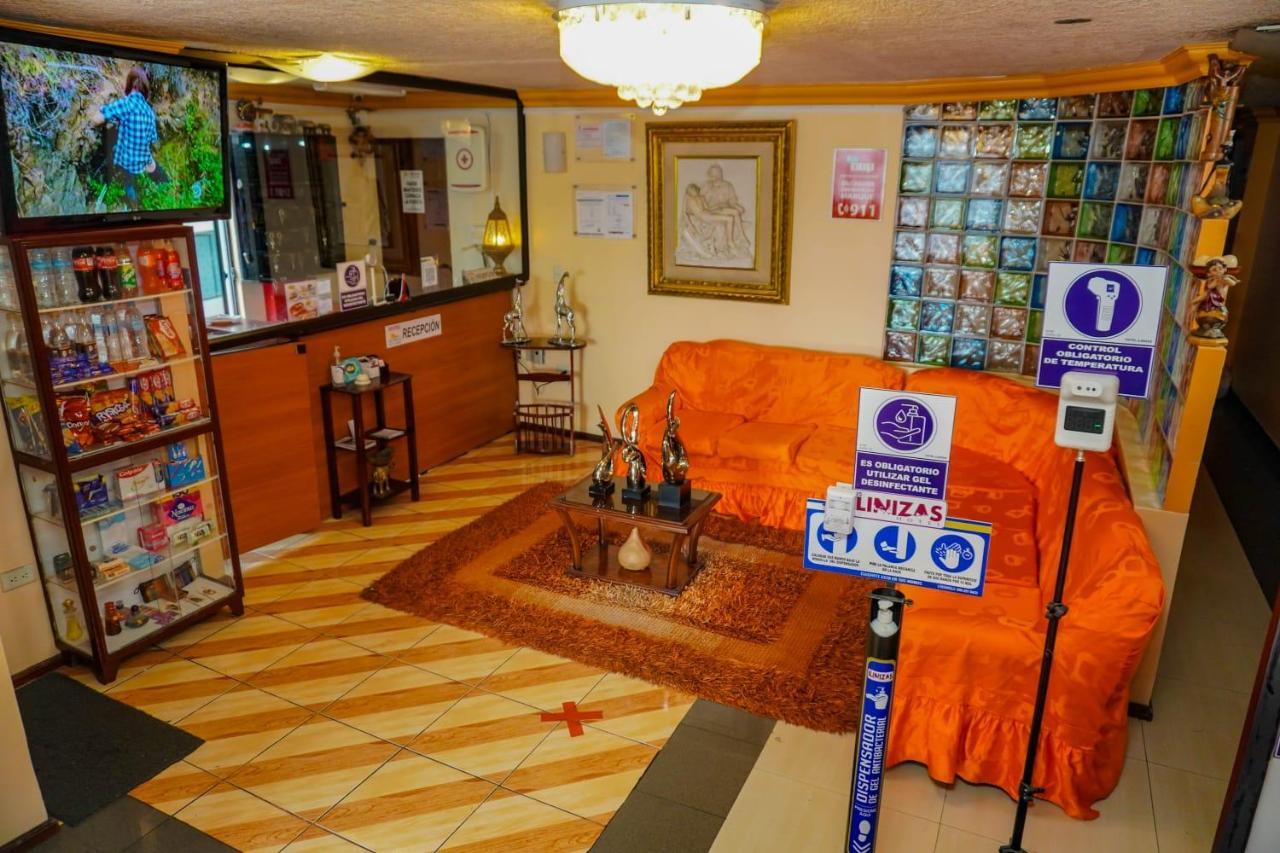 Hotel Los Ilinizas Latacunga Eksteriør billede