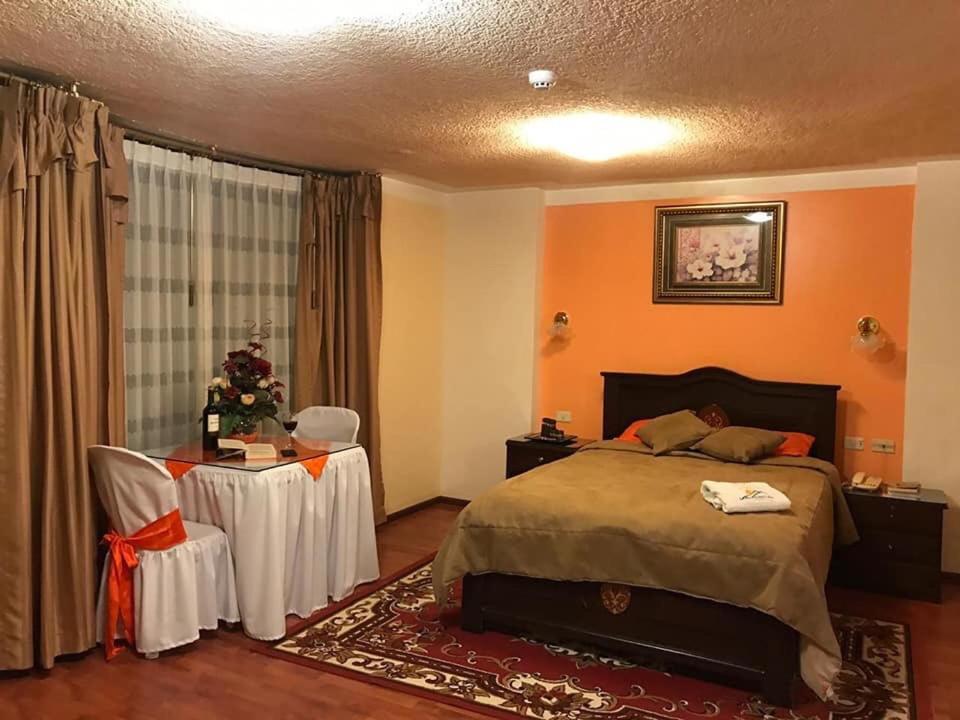 Hotel Los Ilinizas Latacunga Eksteriør billede